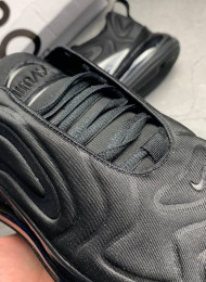Кроссовки Nike Air Max 720 Triple Black живое фото 3