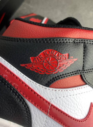 Кроссовки Nike Air Jordan 1 Mid Bred Toe живое фото 4